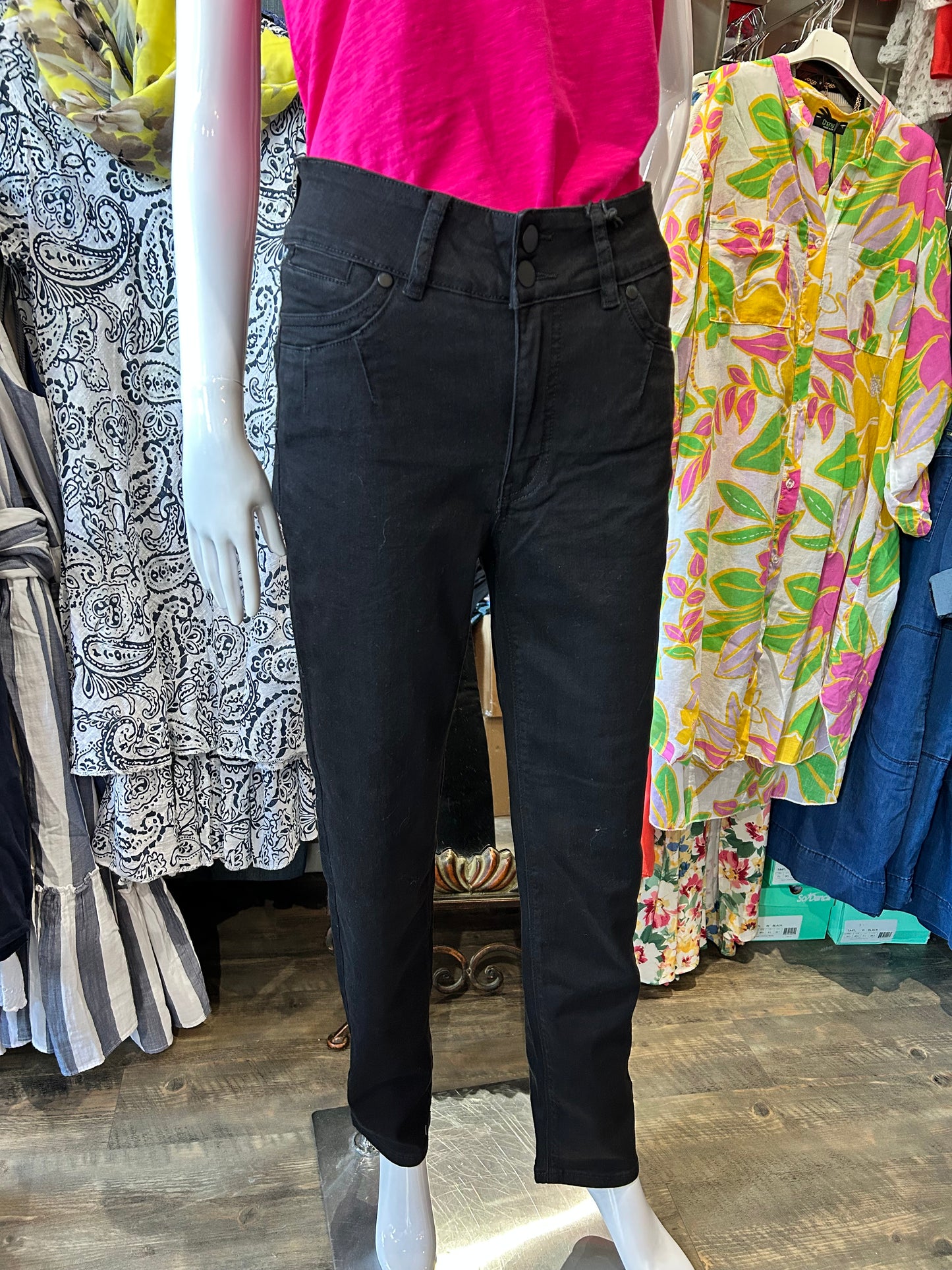 Lois - Rose Shape Up Straight Leg Jeans in Black