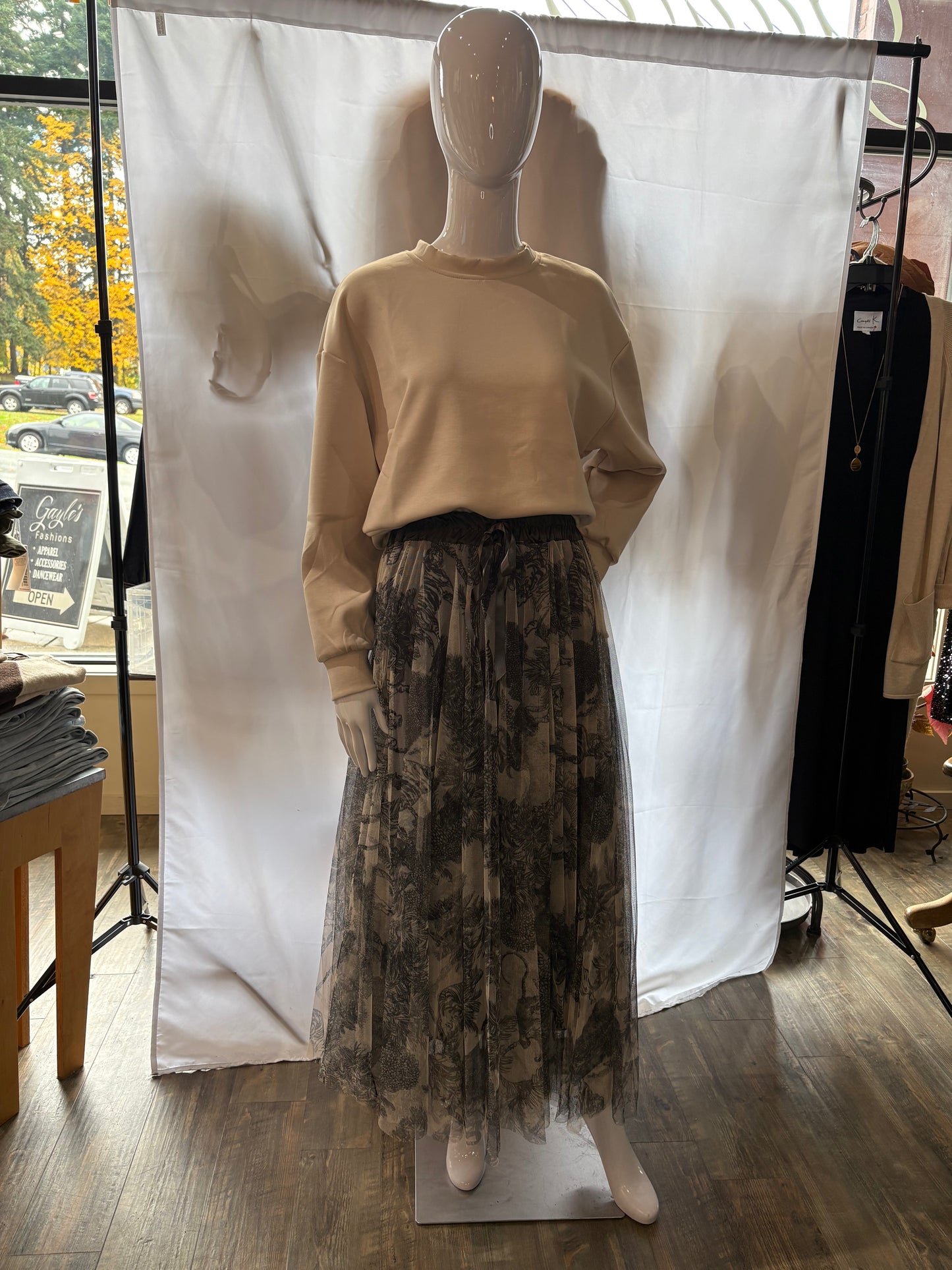 Jessica Laura – Tulle Skirt