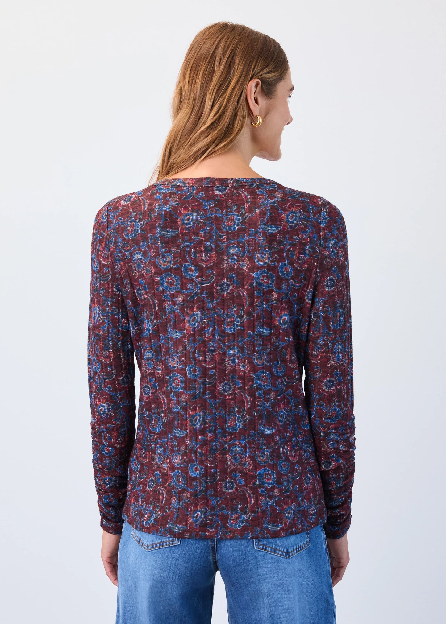 Back view of FDJ floral v-neck rouched sleeve top, Canadian boutique style.
