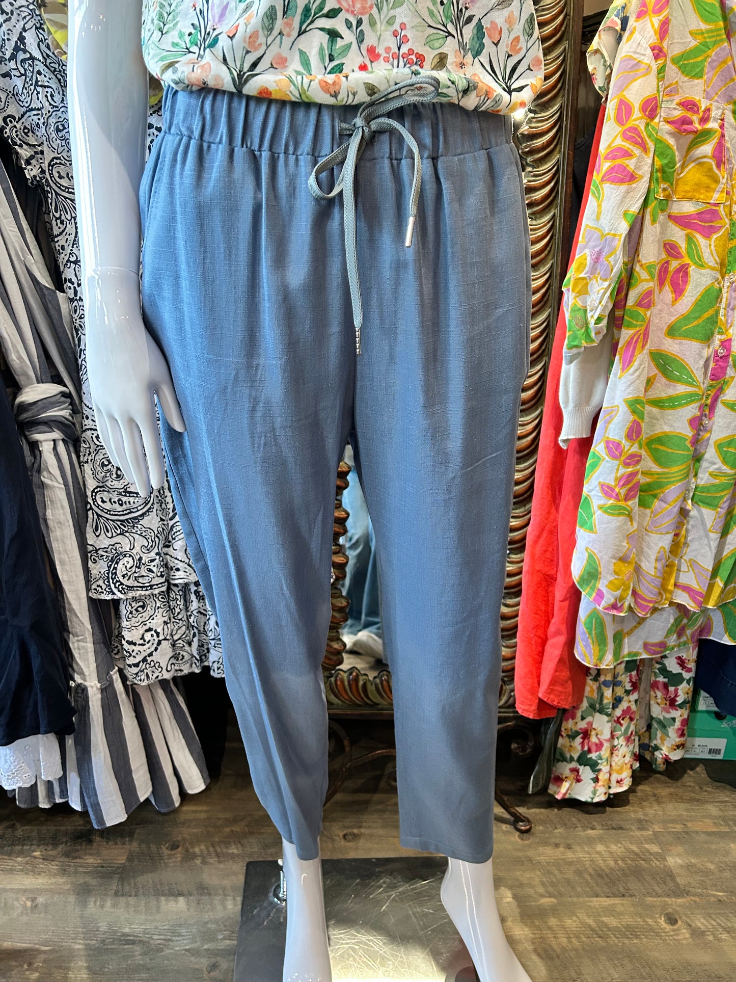 Bali – Elastic Waist Lightweight Pant with Linen Look