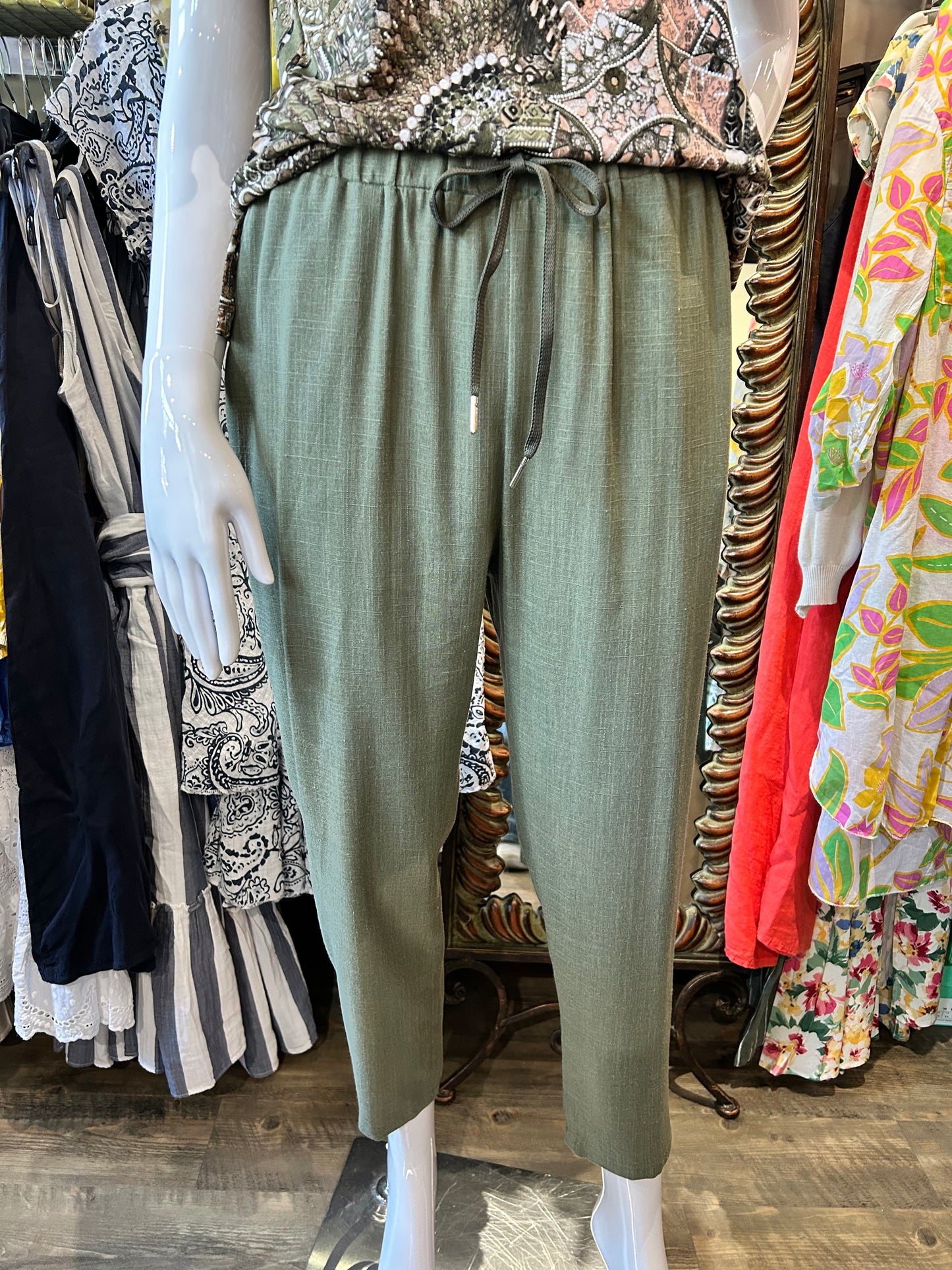 Bali – Elastic Waist Lightweight Pant with Linen Look
