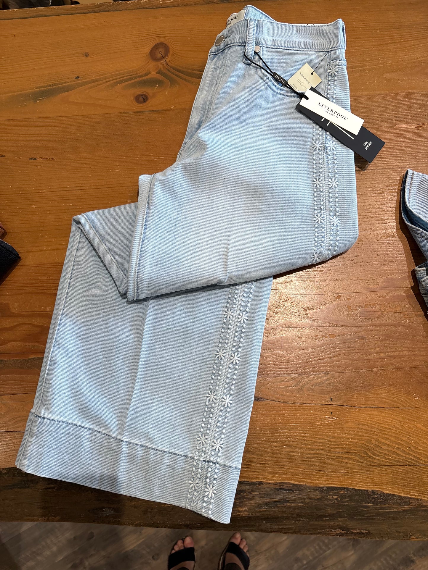 Liverpool - The Sailing Pant (Marine Flowers)