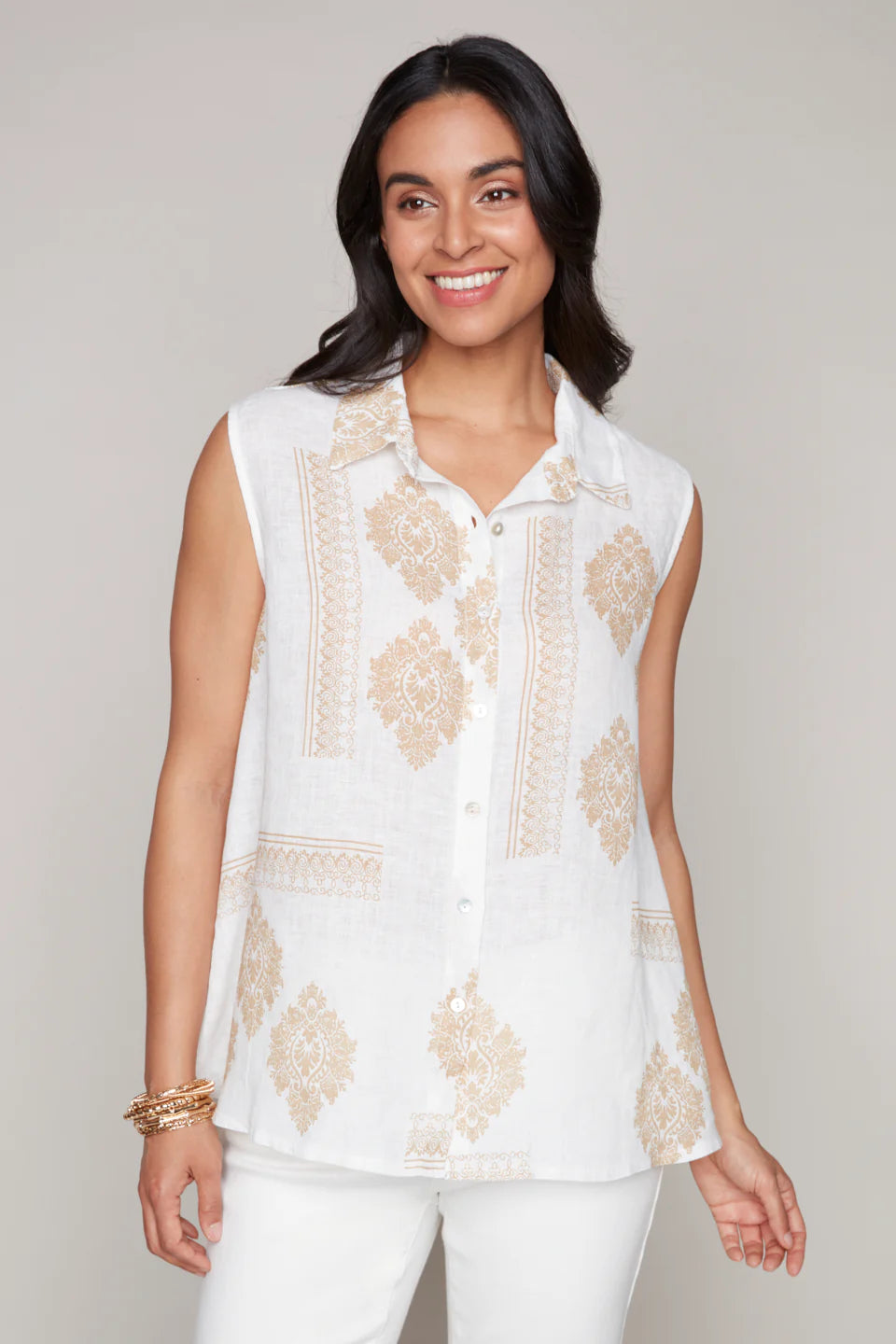 Carré Noir – Sleeveless Linen Button-Up Shirt