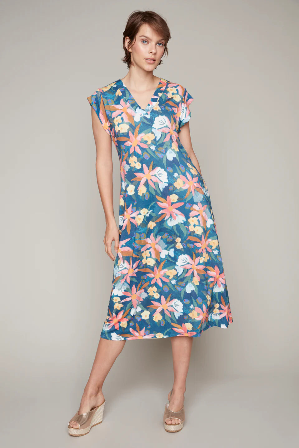 Carré Noir – Floral Knit Dress with Pockets