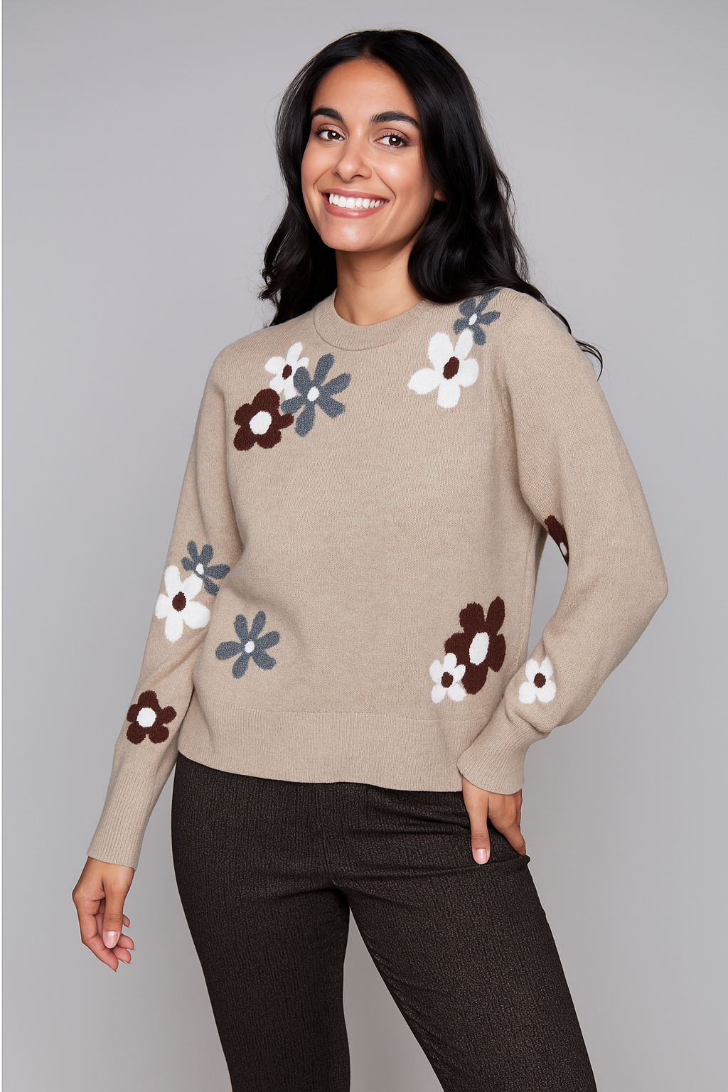 Carré Noir - Knit Sweater with Floral Detail, Heathered Oat