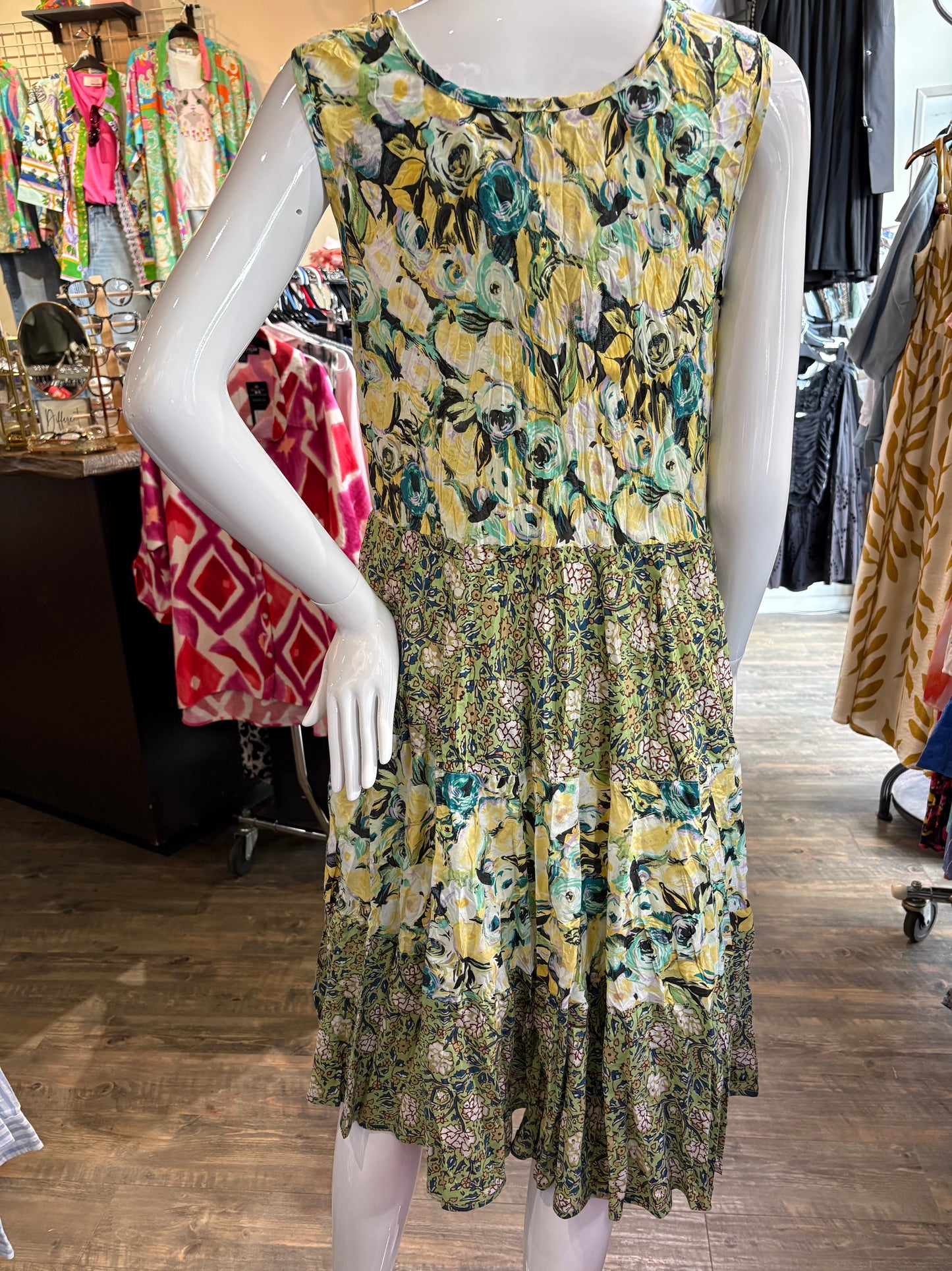 Dress Addict – Sleeveless Fit & Flare Dress with Front Pockets