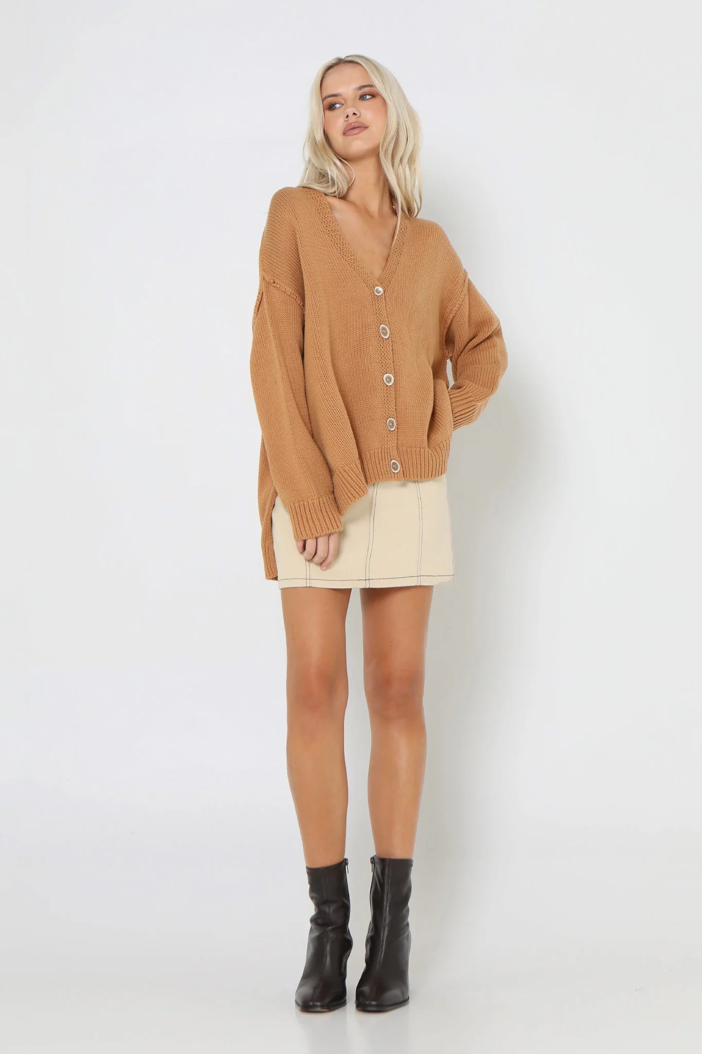Lost in Lunar - Dion Cardigan