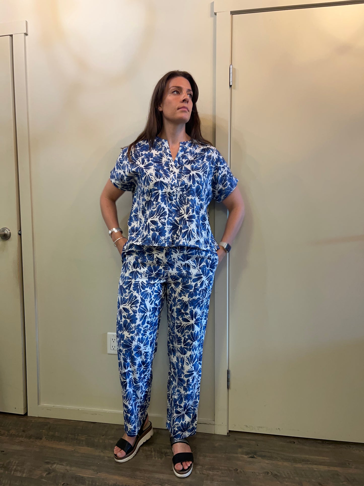 Dress Addict - Wide Leg Crop Pants