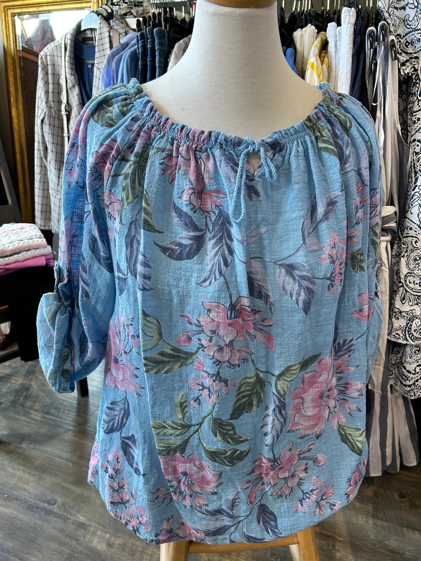 Cherishh – Flower Print Short Sleeve Tunic Top