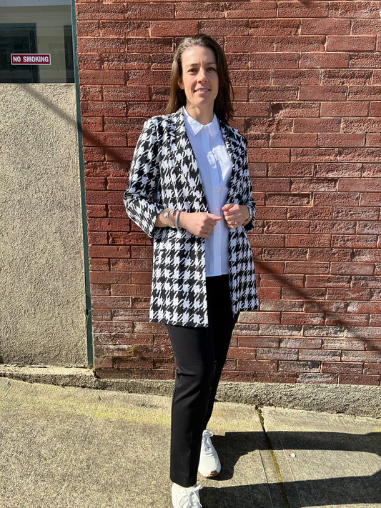 Bali - Houndstooth Oversized Knit Blazer - Gayle's Fashions