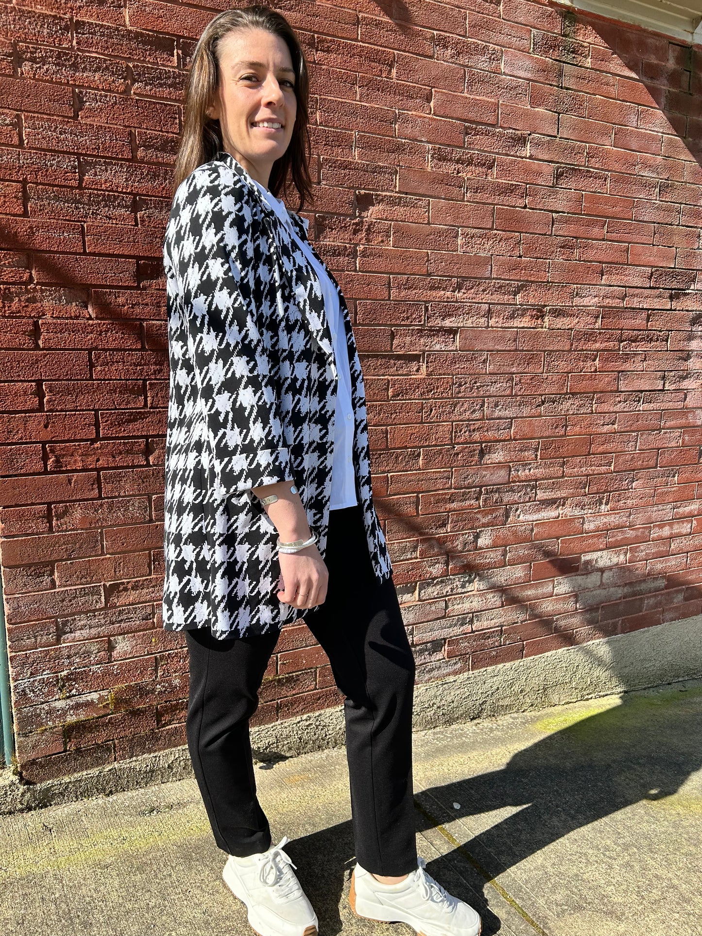 Bali - Houndstooth Oversized Knit Blazer - Gayle's Fashions