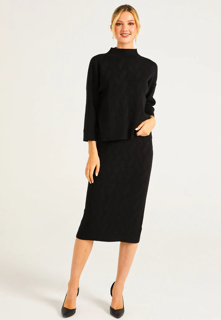 Angeleye women's black ribbed knit pencil skirt front view.