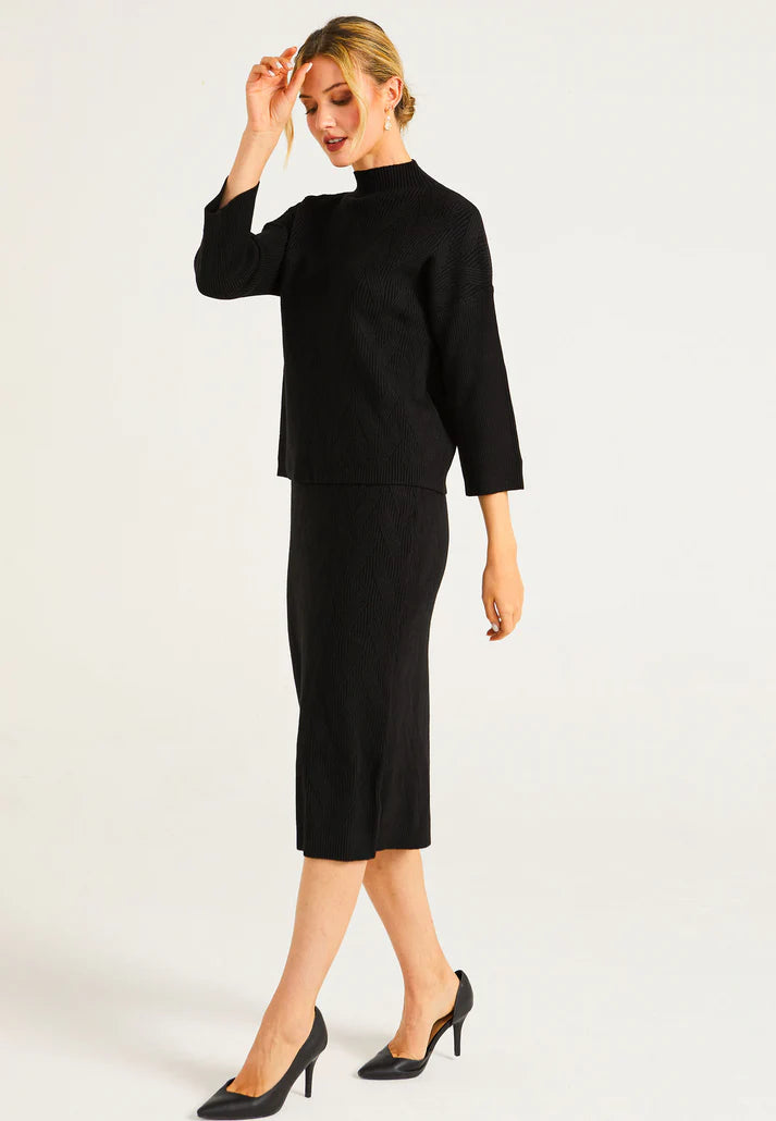 Angeleye women's black ribbed knit pencil skirt front view, side view.