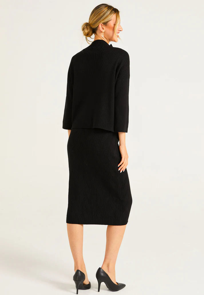 Angeleye women's black ribbed knit pencil skirt back view.