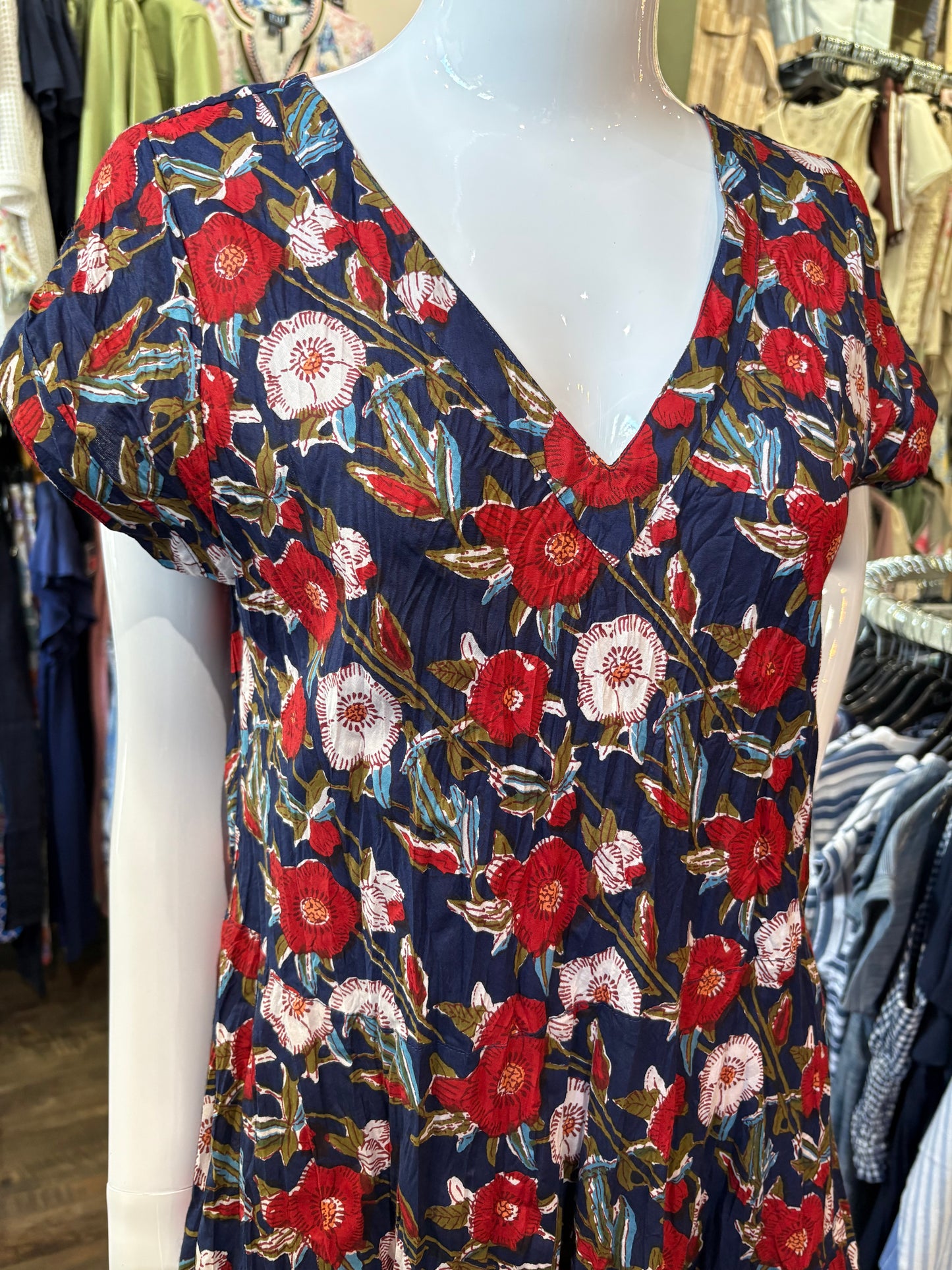 Dress Addict – Cap Sleeve V-Neck Midi Dress with Front Pockets