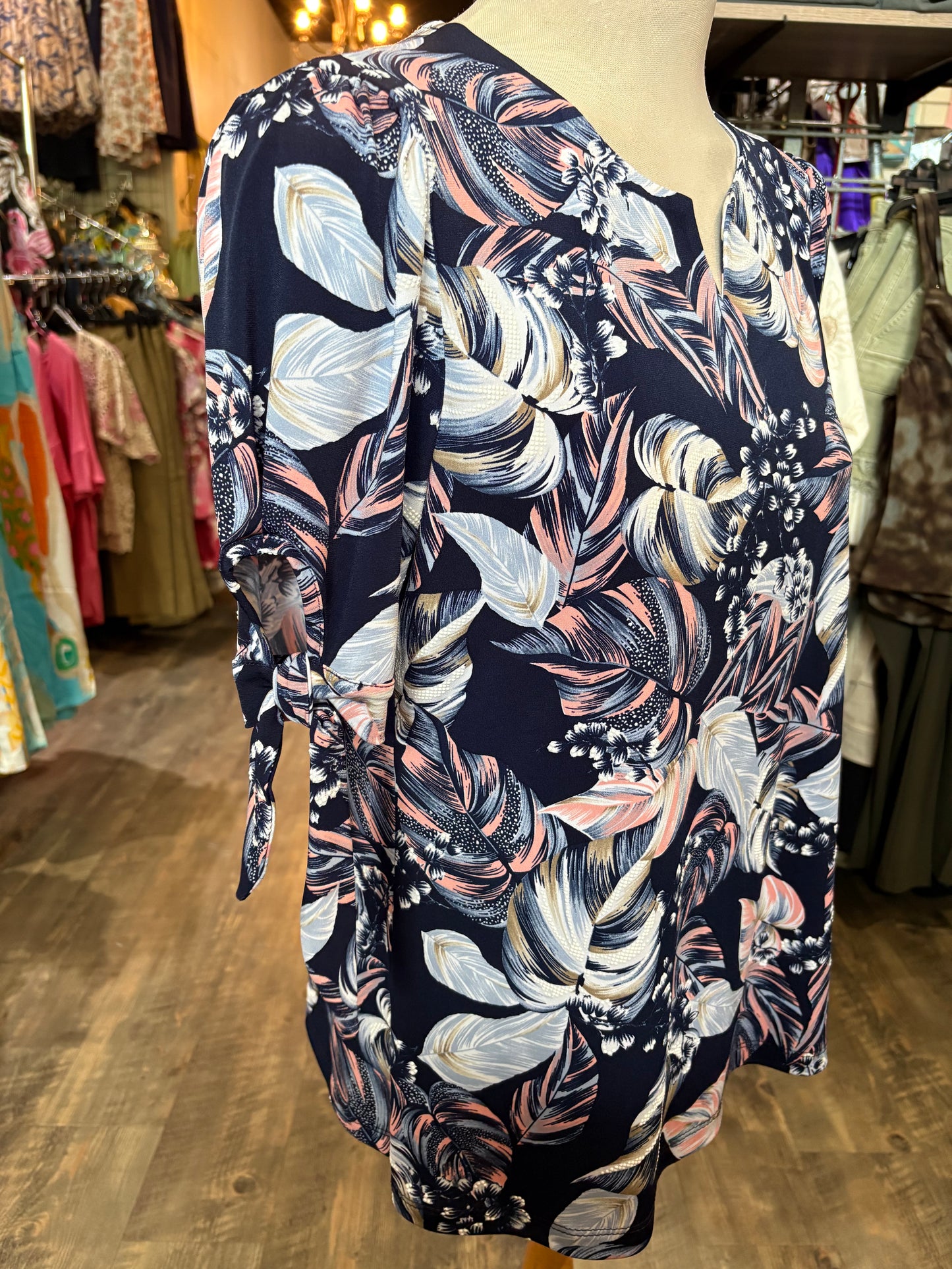 Bali – Short Sleeve Tie Sleeve Top with Feather Print (Blue Print) - Gayle's Fashions