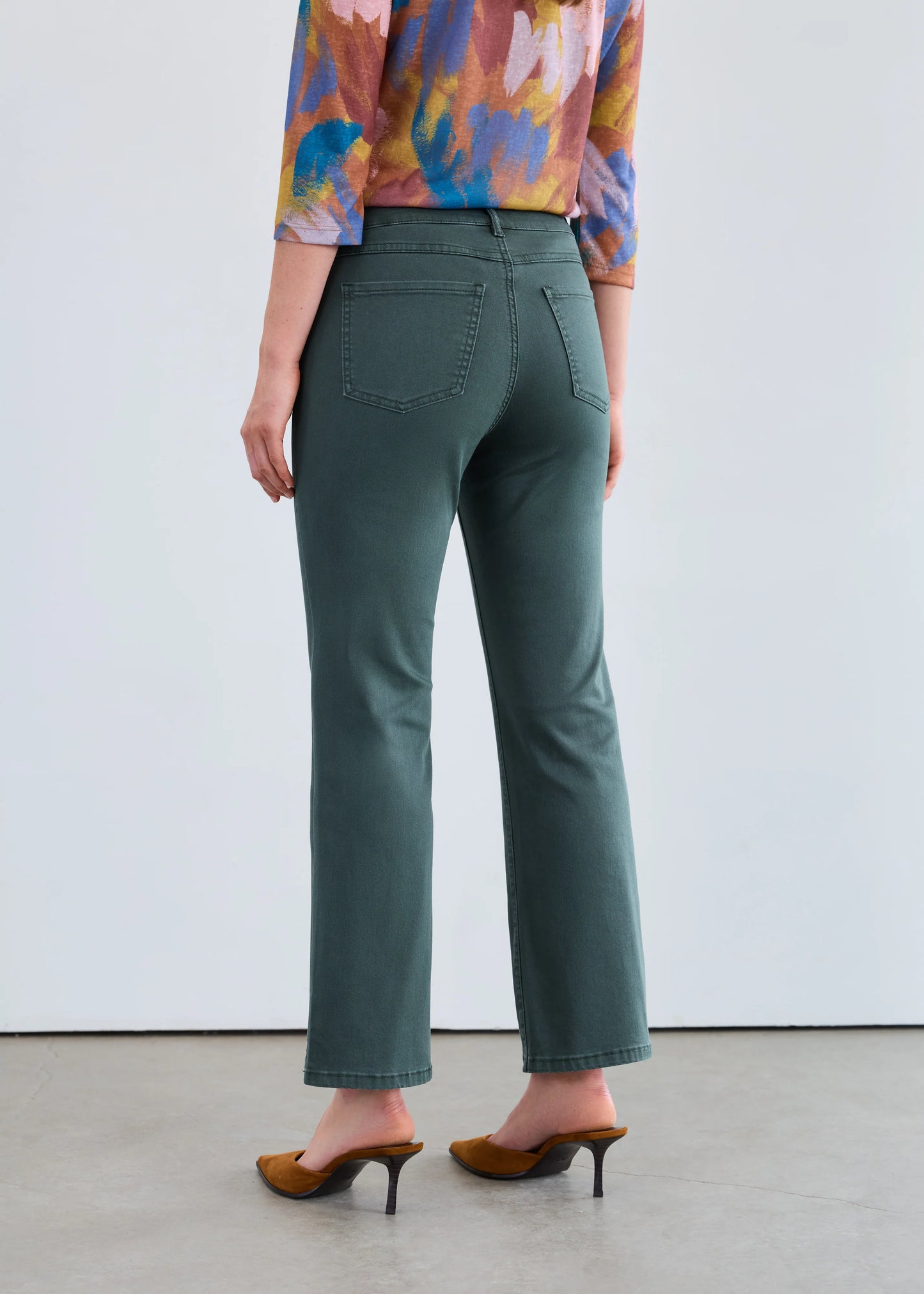 Back view Olivia boot ankle jeans in spruce by FDJ, boutique denim.