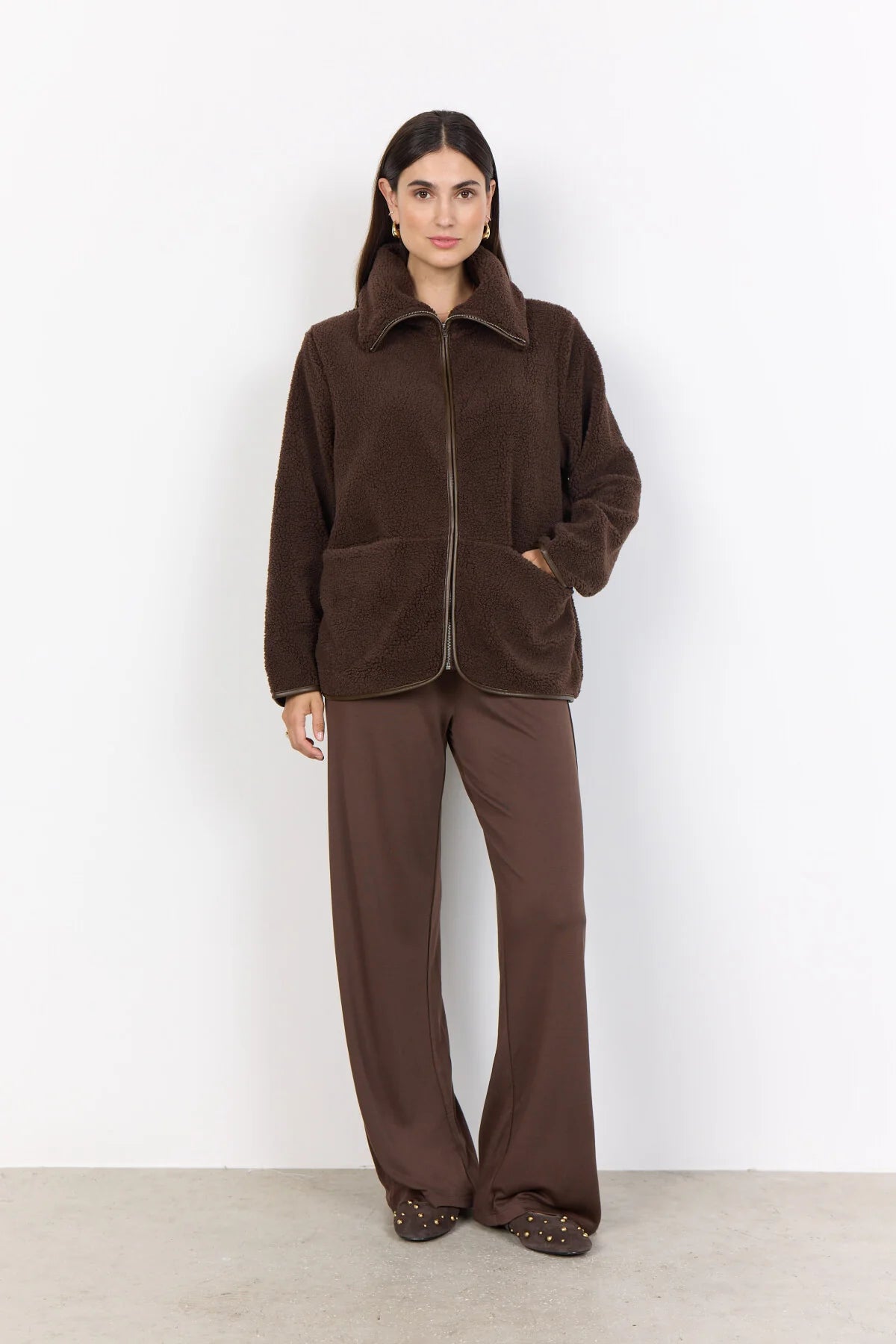 Brown sherpa bomber jacket with full zip and cozy collar from Soya Concept.