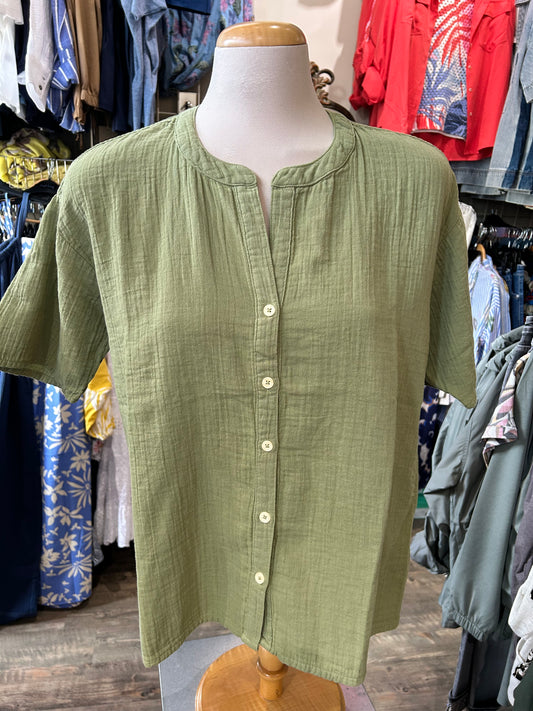 Mododoc – Button-Up Half Sleeve Blouse