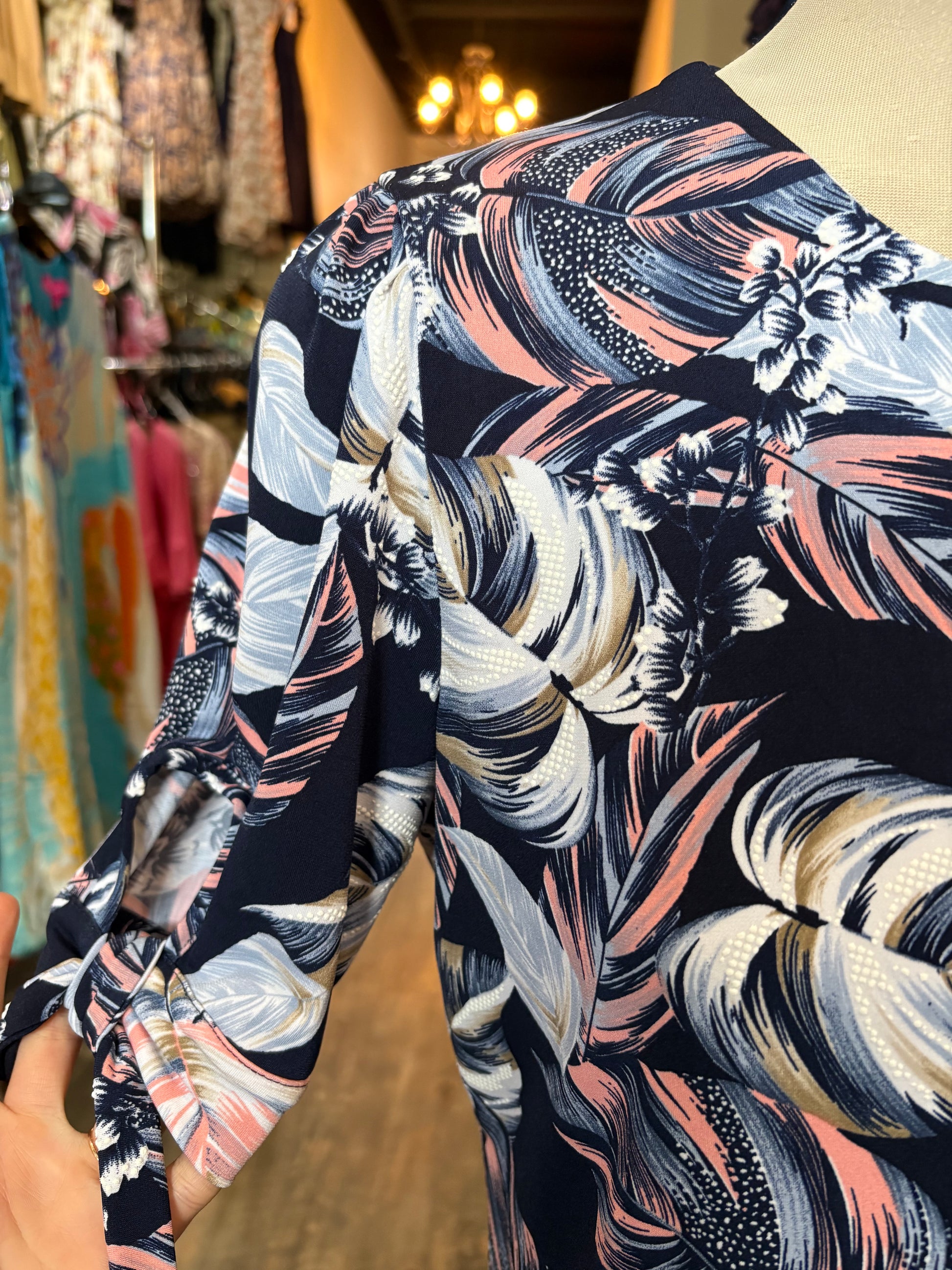 Bali – Short Sleeve Tie Sleeve Top with Feather Print (Blue Print) - Gayle's Fashions