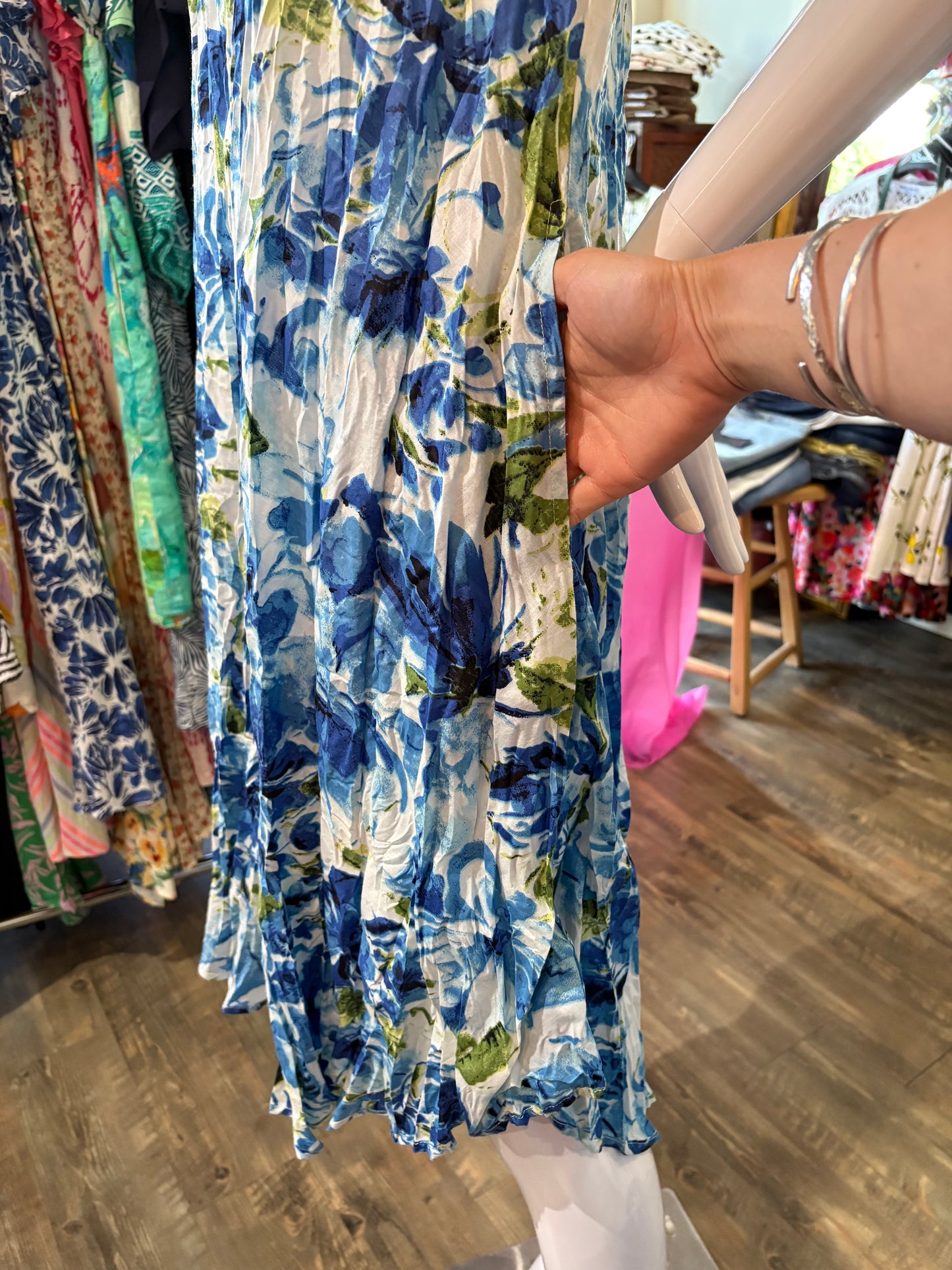 Dress Addict – Cap Sleeve Fit & Flare Dress with Pockets
