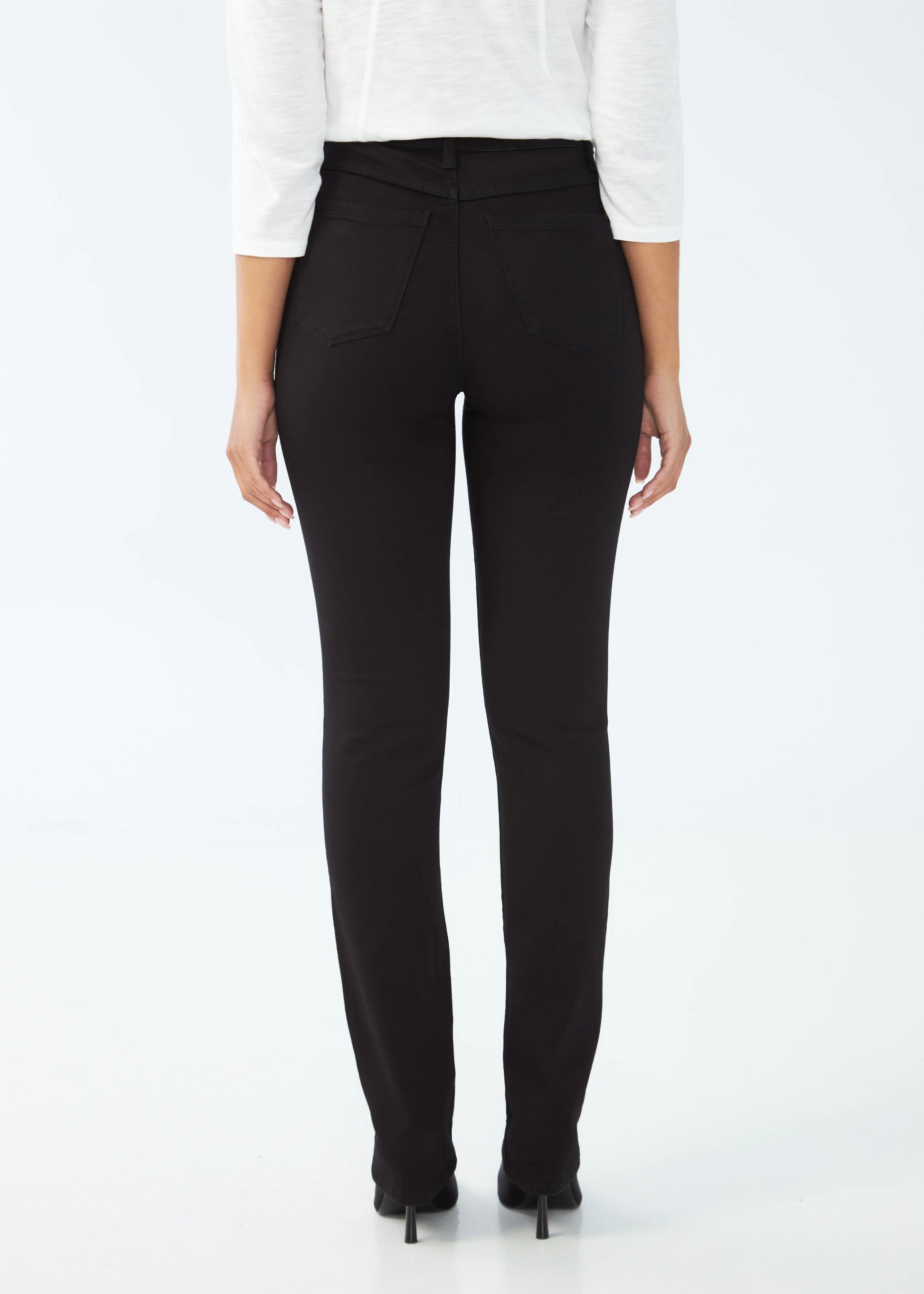 Back view of FDJ black Suzanne straight leg jeans, women’s denim Canada.