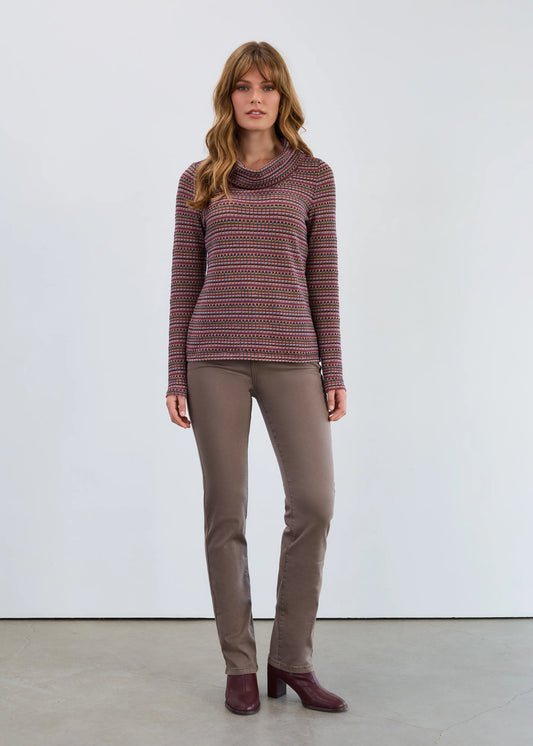 Woman wearing FDJ Suzanne Straight Leg Jeans in taupe, classic high-rise denim style.