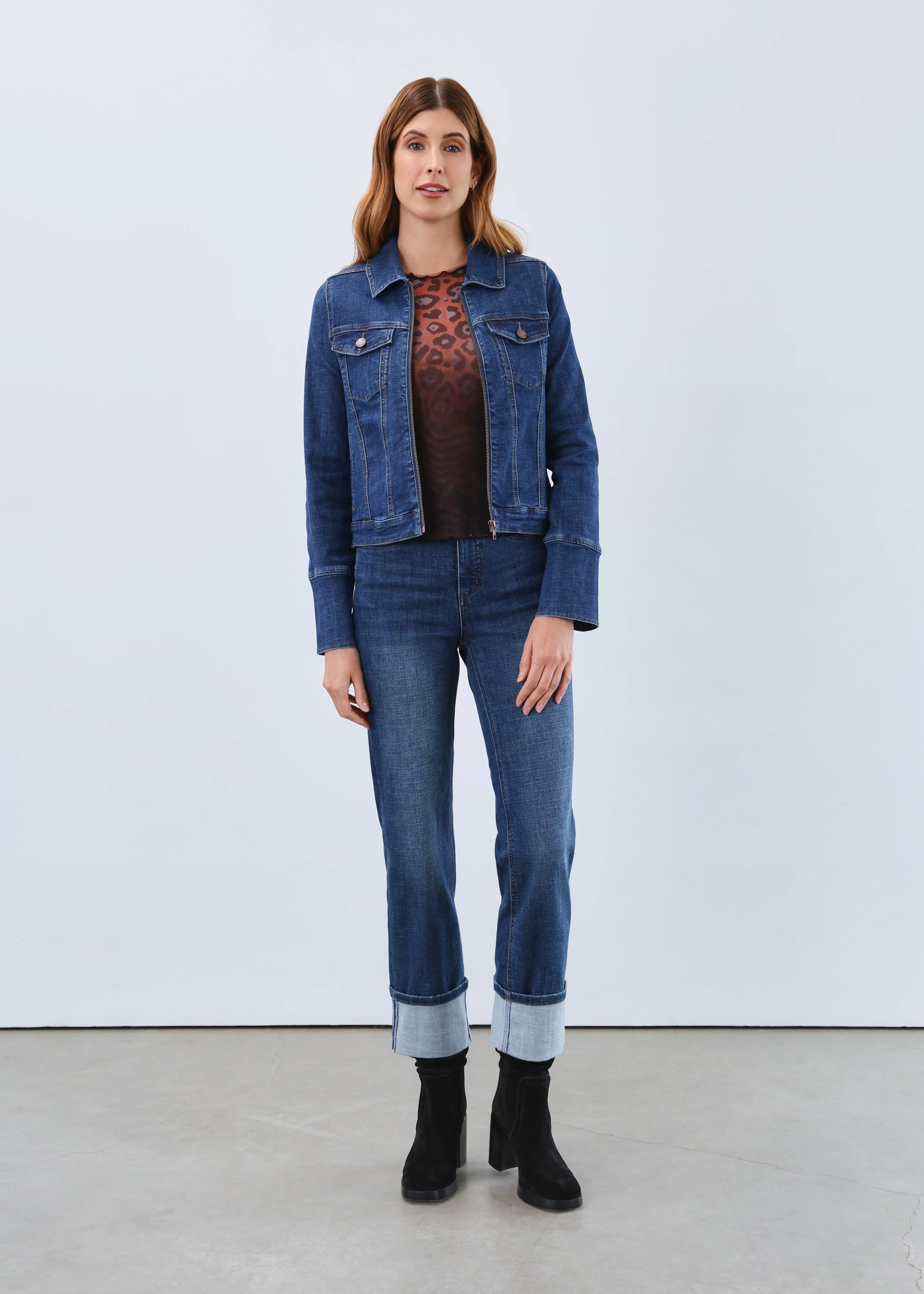 Full front view of women’s FDJ Suzanne Straight Ankle Jeans in dark blue, cropped cut. Sold at Gayle's Fashions, BC, Canada.