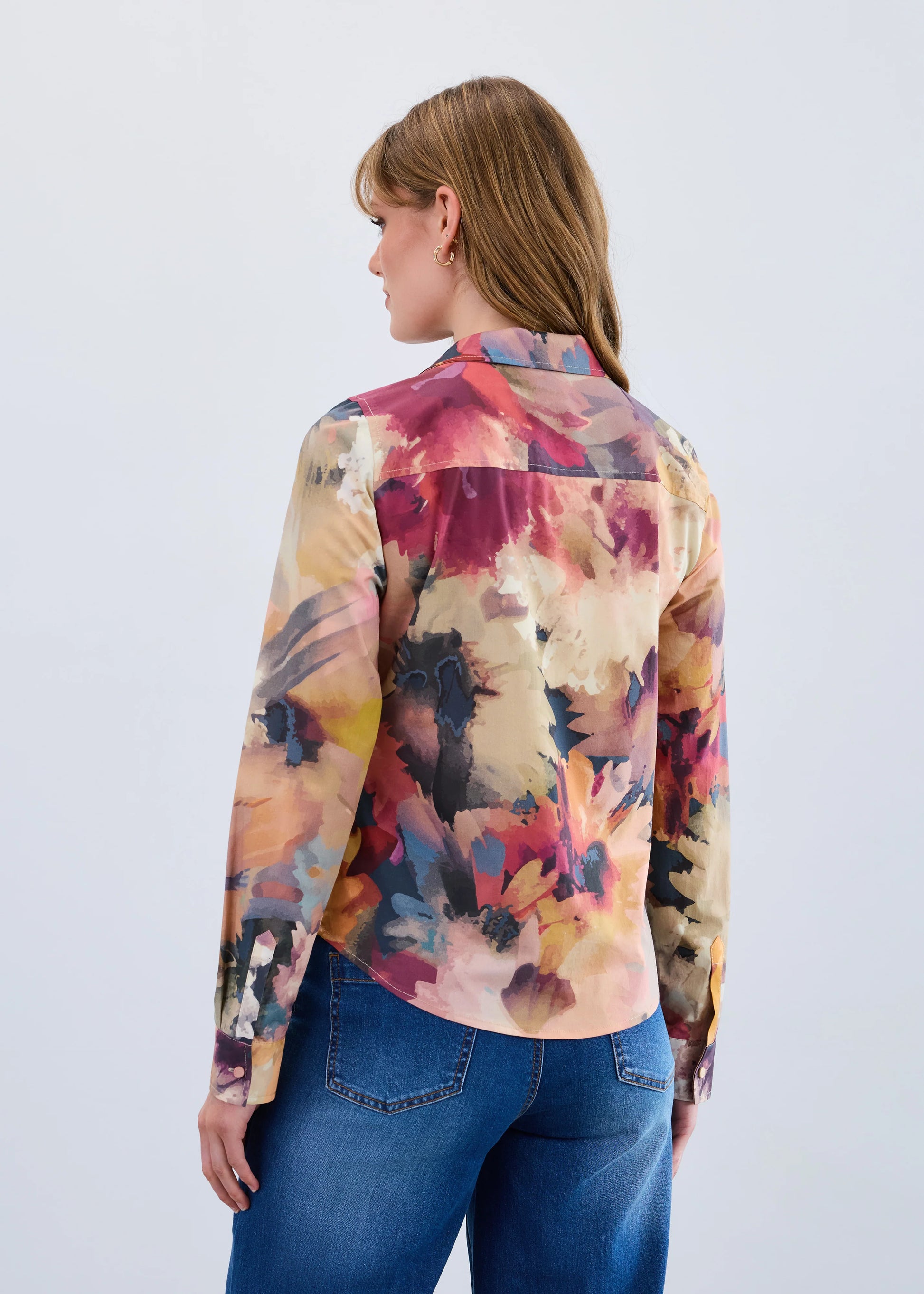 Back view FDJ Melanie blouse, long sleeve floral top Canada.