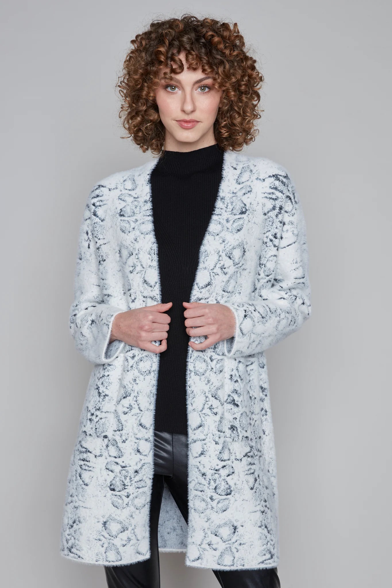 Carré Noir - Fuzzy Open Cardigan in Snake Print