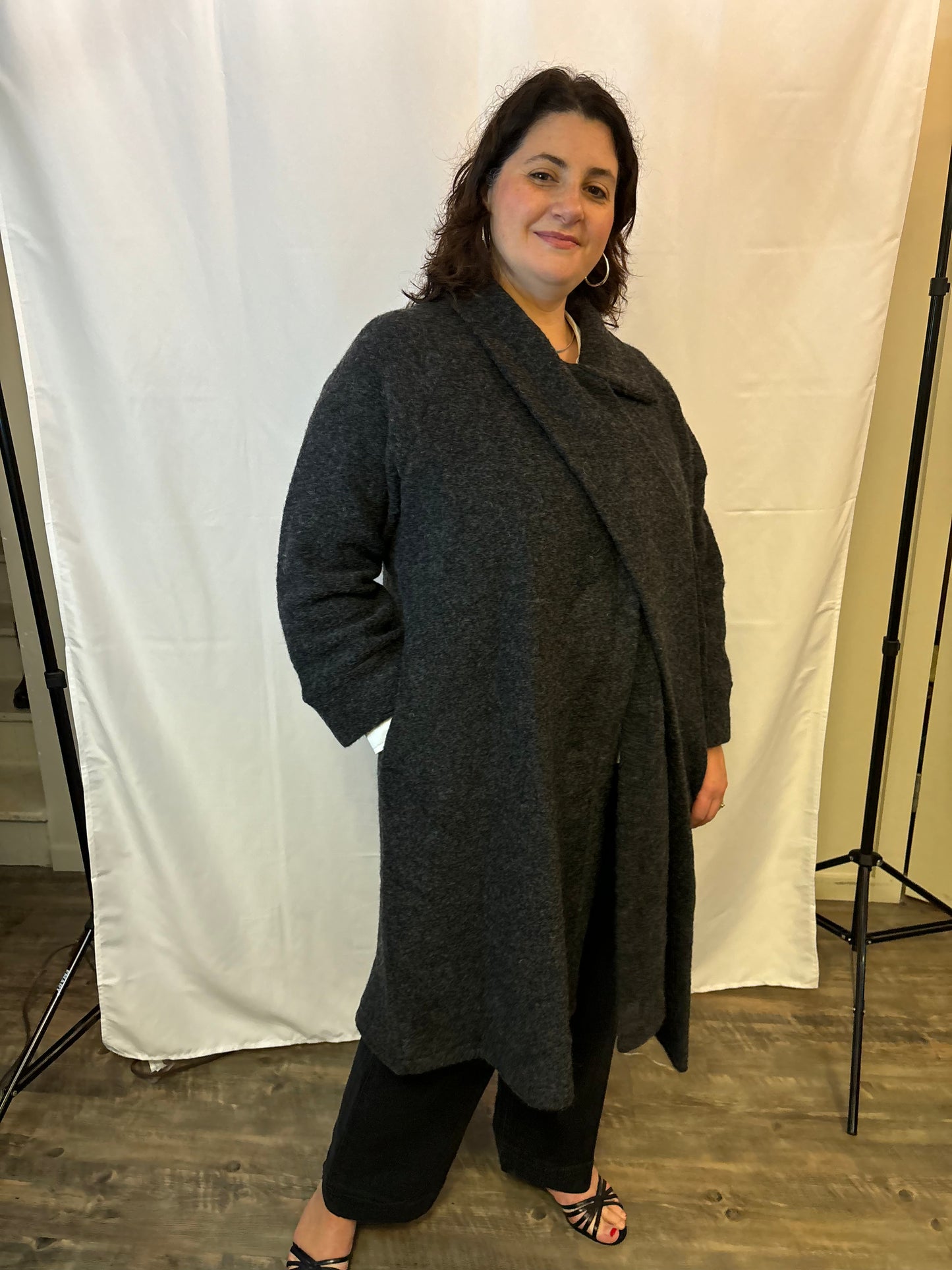 Carré Noir - Swing Style Coat in Charcoal