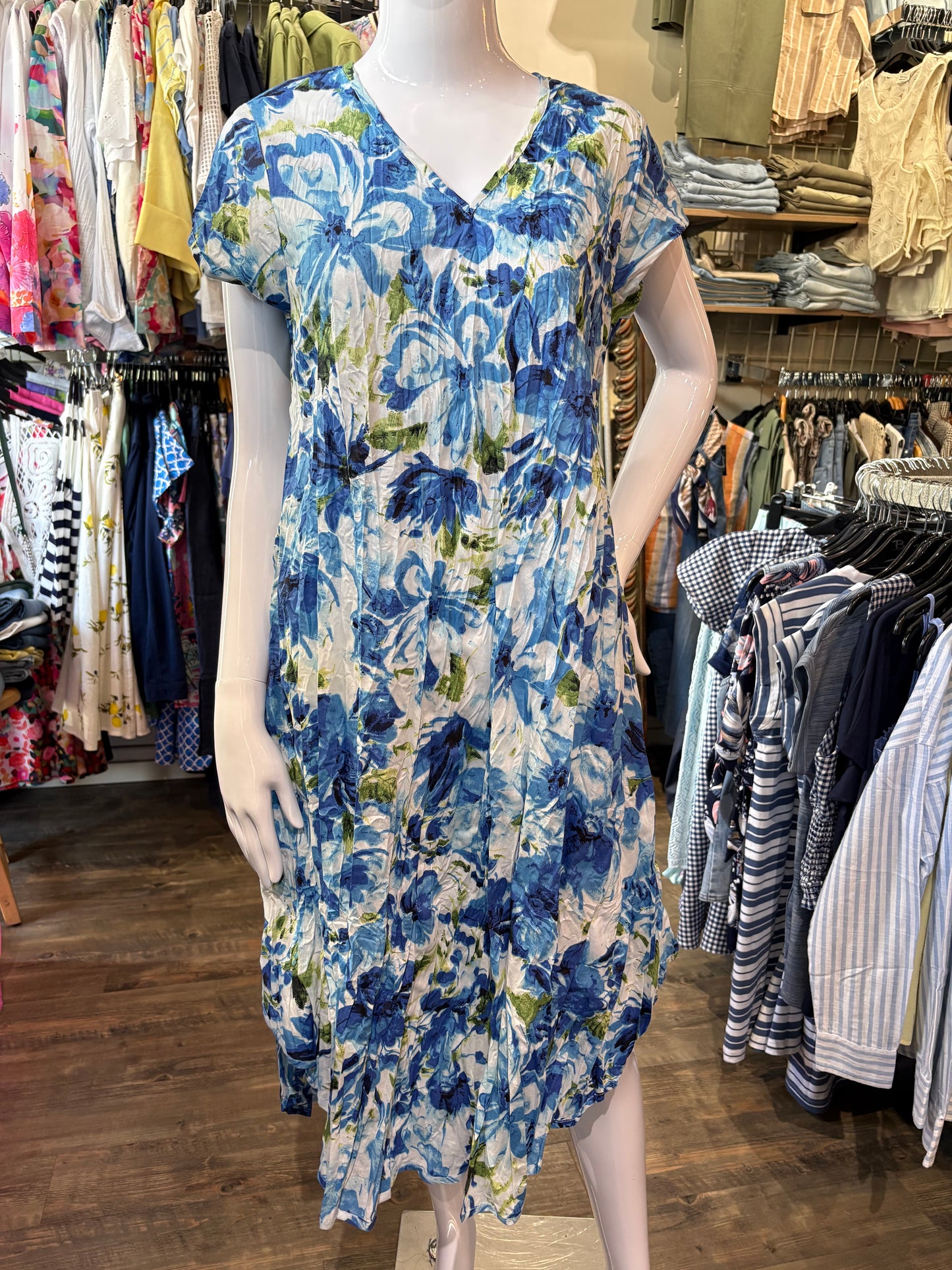 Dress Addict – Cap Sleeve Fit & Flare Dress with Pockets