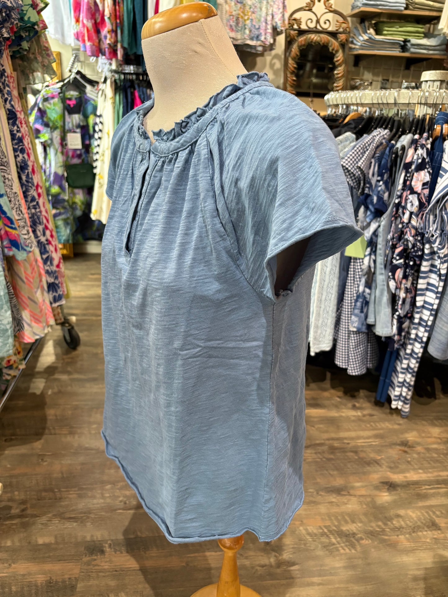 Mododoc – Cap Sleeve Tee with Ruffle Neck Detail
