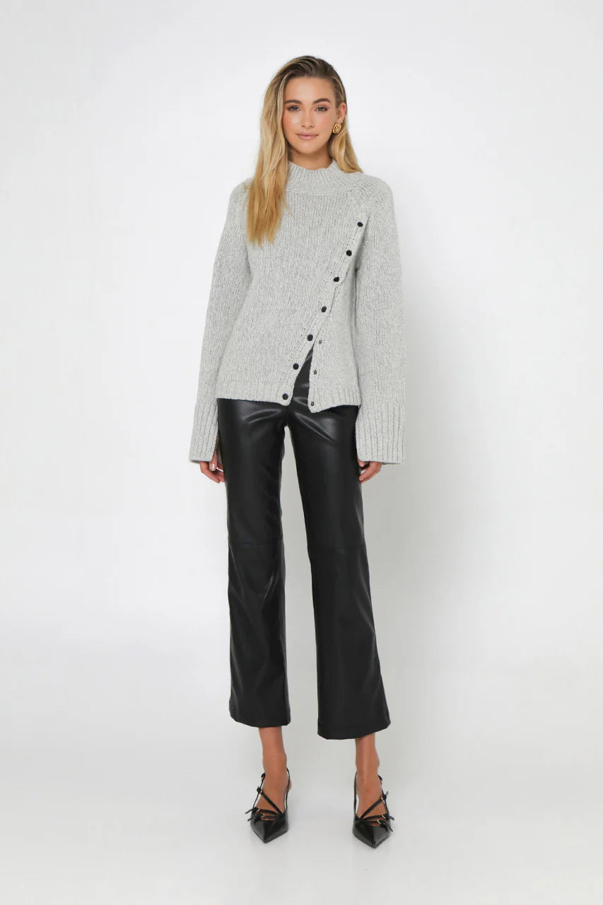 Madison the Label - Annalise Knit Sweater in Light Grey