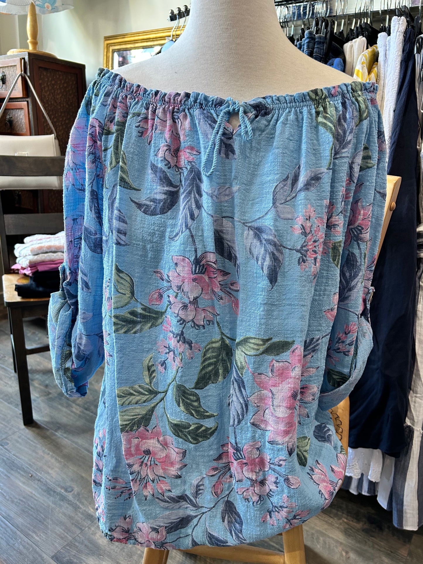 Cherishh – Flower Print Short Sleeve Tunic Top