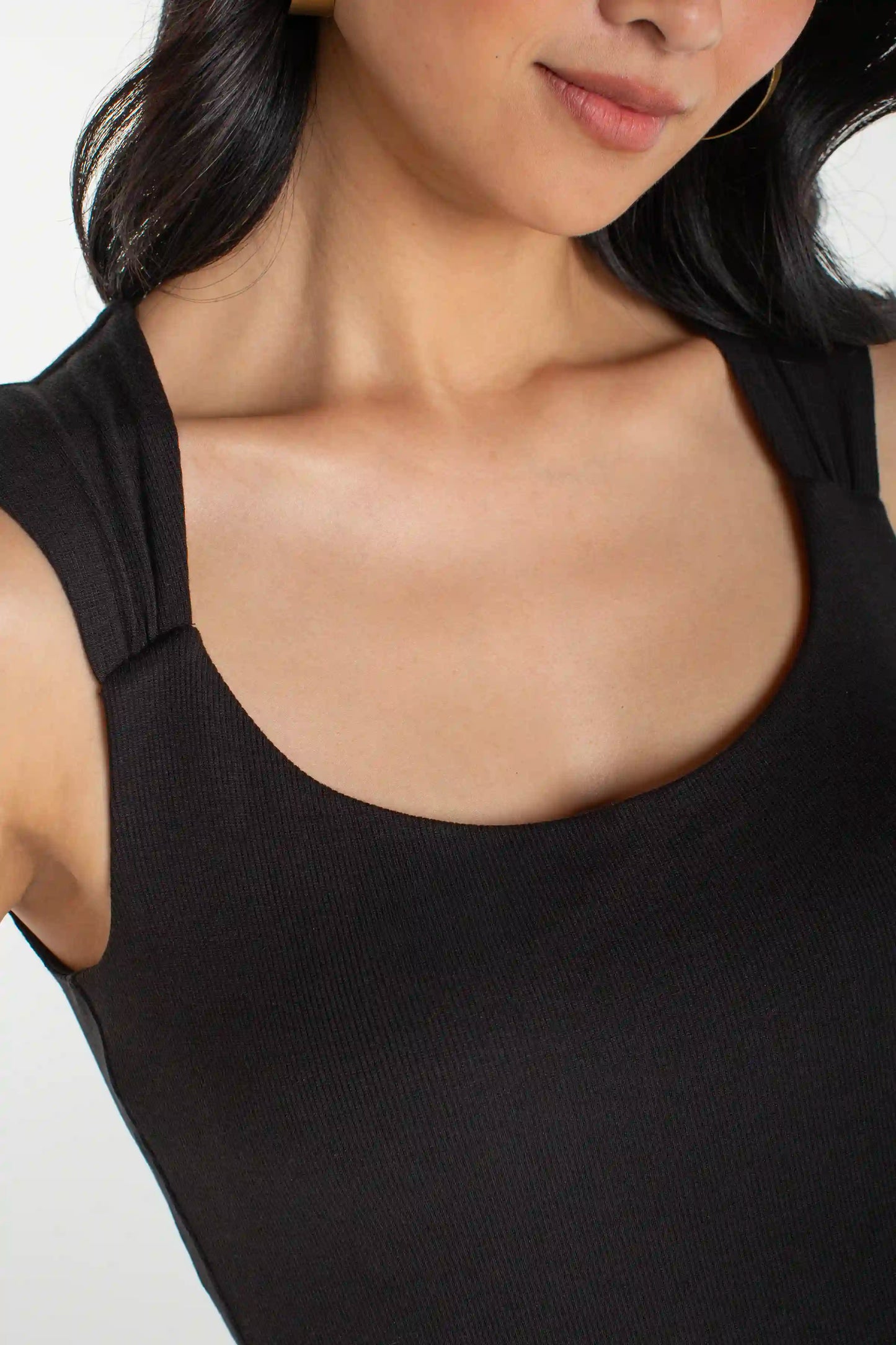 Liverpool - Sleeveless Built-in Bra Knit Top (Black)