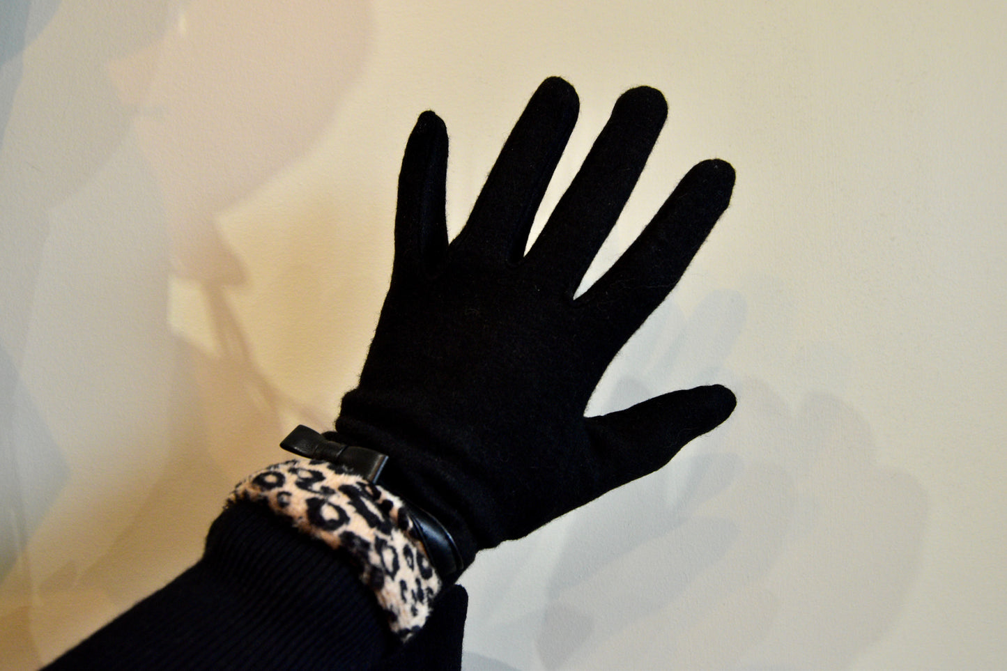 Morgan & Taylor - Jacqueline Woollen Gloves in Bold Leopard