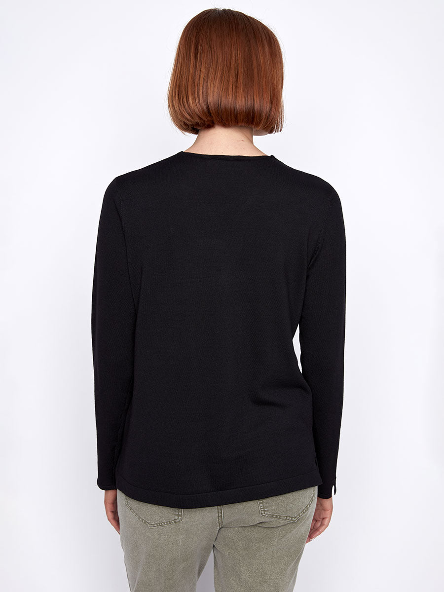 CYC - Lightweight V-Neck Sweater in Black